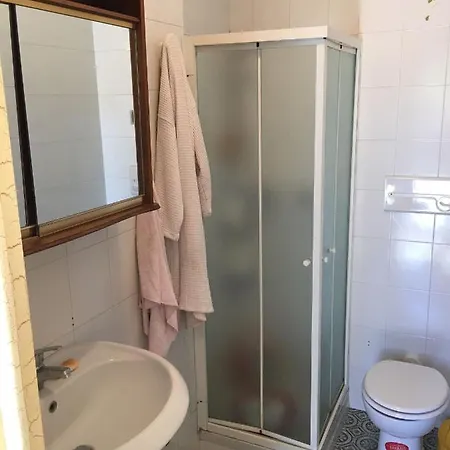 Apartment Monolocale Intimo In Collina